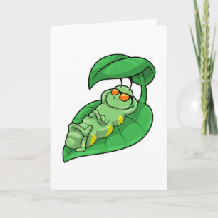 Carte Caterpillar avec feuille