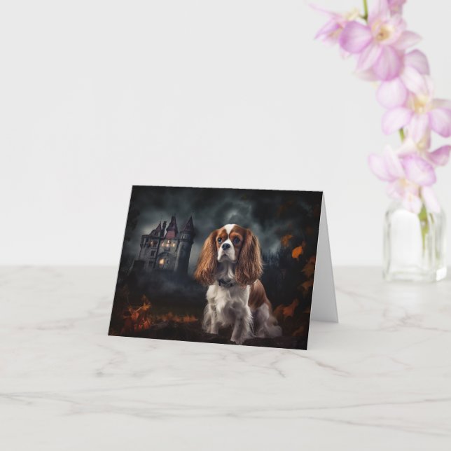 Carte Cavalier King Charles Spaniel Halloween effrayant (Orchidée)