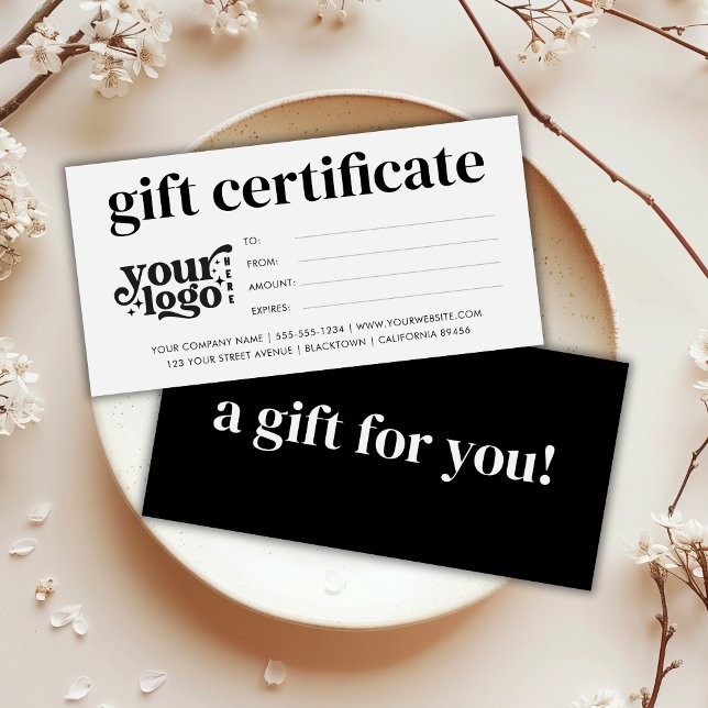 Carte Certificat cadeau d'entreprise moderne avec logo p (Modern Business Gift Certificate With Custom Logo)