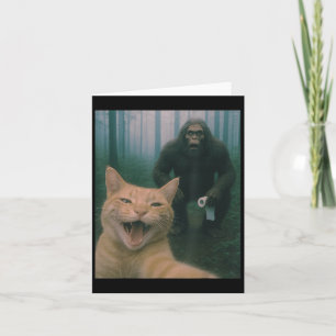 Carte Chat Drôle Surpris Happy Selfie Avec Bigfoot Sasq