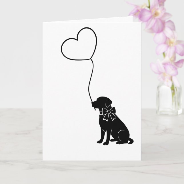 Carte Chien Labrador avec ballon en forme de cœur d'amou (Orchidée)