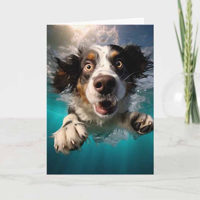 Carte Conception sous-marine de la nage de chien excitée (Devant)