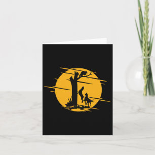 Carte Coon Hound Dog Treing A Raccoon Howling - Fun Coo