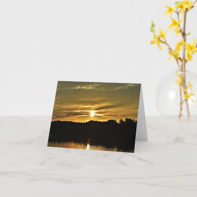 Carte Coucher de soleil d'une heure d'or sur le lac (Fleur jaune)