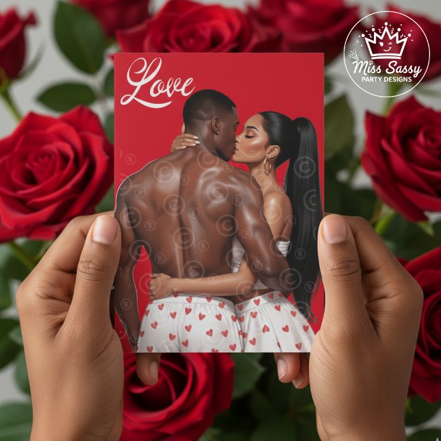 Carte Couple Noir Romantique Saint-Valentin (Celebrate love with a Black couple in a tender embrace, perfect for Valentine’s or anniversaries.)