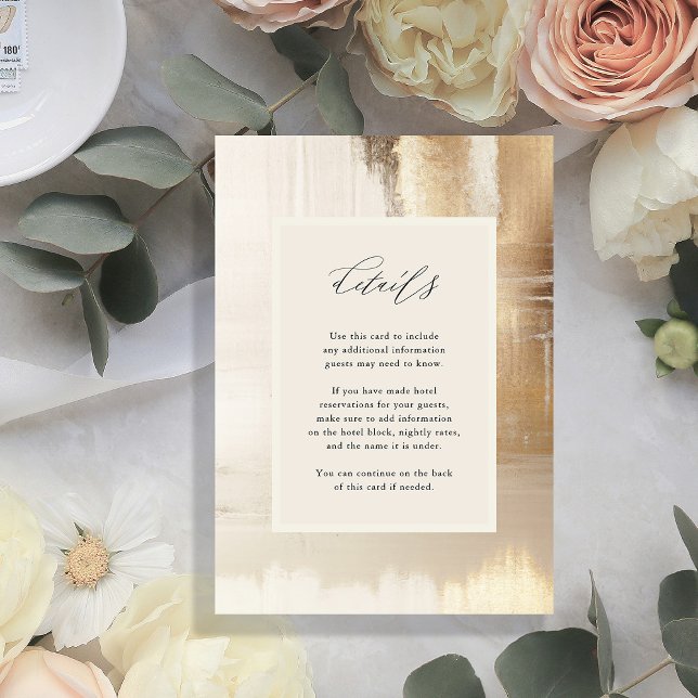 Carte D'accompagnement Abstrait d'or | Détails du Mariage moderne (An elegant, faux gold and neutral abstract design on this modern wedding details card)