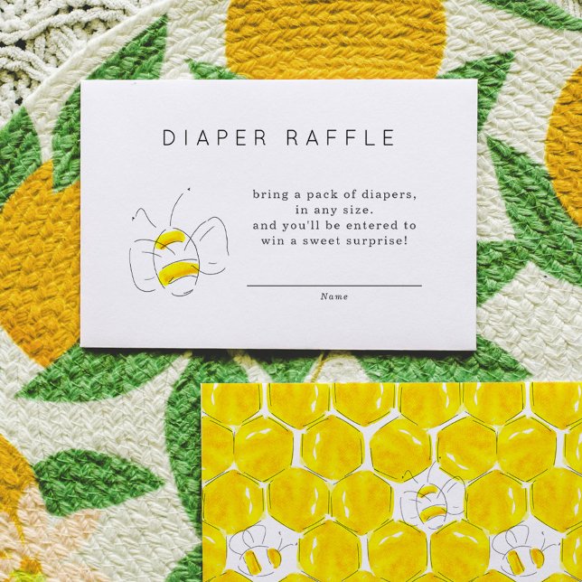 Carte D'accompagnement Baby shower de carafe à l'aquarelle jaune (Yellow watercolor bumble bees honeycomb Baby Shower diaper raffle enclosure cards.)