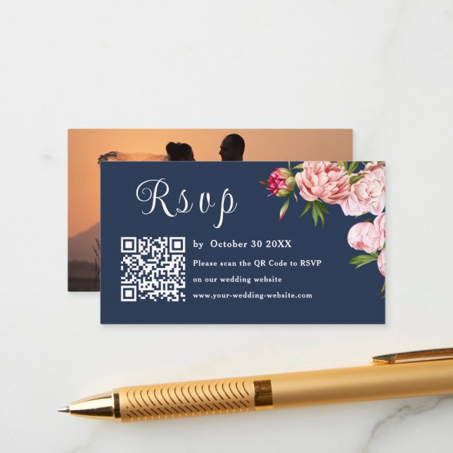 Carte D'accompagnement Bleu Marine Blush rose Photo Rsvp Qr Code Mariage (Devant/Arrière en situation)