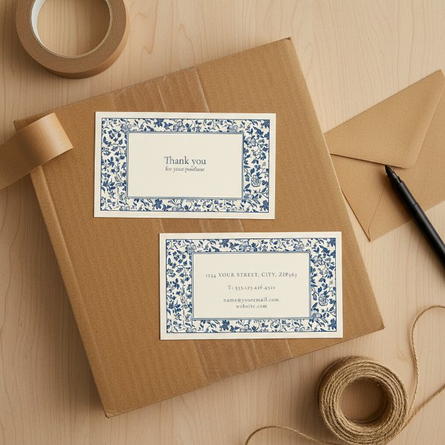 Carte D'accompagnement Cadre floral de style vintage merci boîtier (Vintage style floral frame thank you enclosure.)