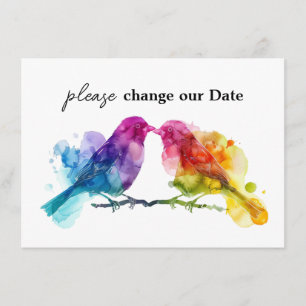 Carte D'accompagnement Changer notre date LGBTQ+ Rainbow Lovebirds