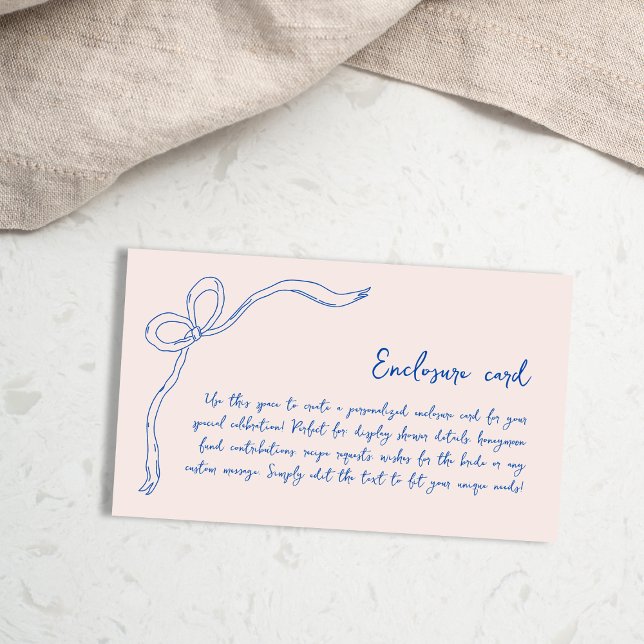 Carte D'accompagnement Chic Bleu Bow main tiré Fête des mariées (Chic Blue Bow Hand Drawn Bridal Shower Any Enclosure Card)