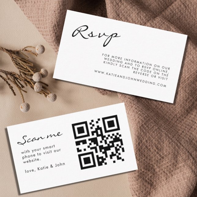 Carte D'accompagnement Chic calligraphie noir blanc Mariage QR Code RSVP (Créateur téléchargé)