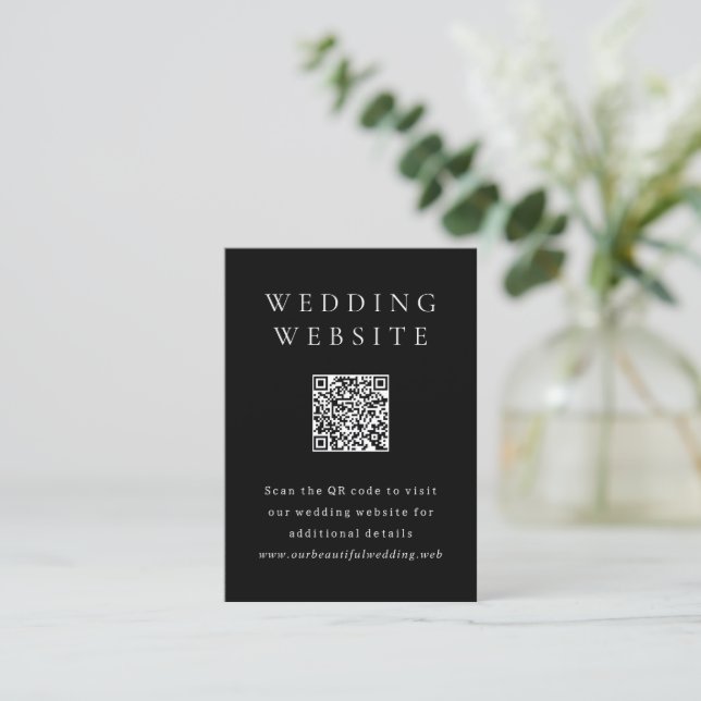 Carte D'accompagnement Code QR mariage noir simple classique (Debout devant)