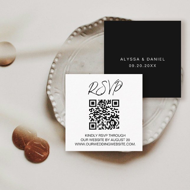 Carte D'accompagnement CODE QR Réponse mariage site web de mariage (Simple, black and white, wedding RSVP QR code to website enclosure card.)