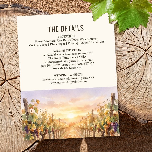 Carte D'accompagnement Détails de mariage de paysage de vignoble au couch (Details and Accommodation insert card from the Sunset Vineyard wedding collection by Darling & May)