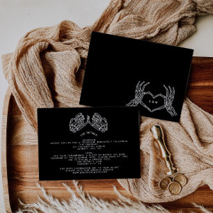 Carte D'accompagnement Détails de mariage gothique Mains de squelette de
