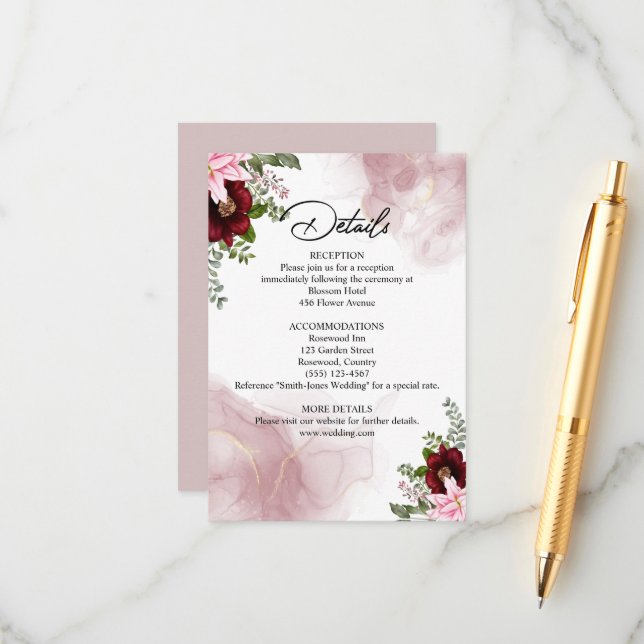Carte D'accompagnement Élégant Mariage de fleurs bordeaux (Devant/Arrière en situation)