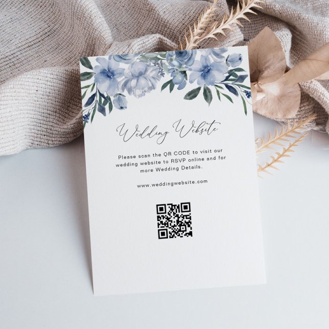 Carte D'accompagnement élégant script bleu fleuri mariage site Web (Créateur téléchargé)