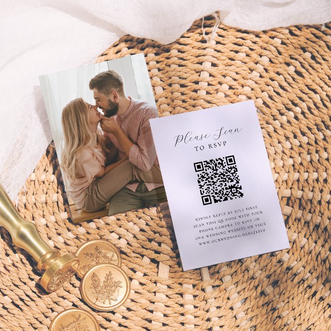 Carte D'accompagnement Élégant script minimal photo QR Code Mariage RSVP (Créateur téléchargé)