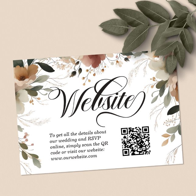 Carte D'accompagnement Ethereal Elegance Floral Mariage Website QR Code (Scan, RSVP, celebrate—our QR code cards elegantly connect guests to your wedding details.)