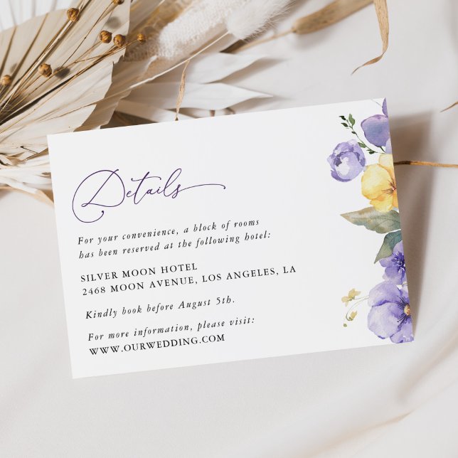 Carte D'accompagnement Fleurs violettes, Fleurs Jaunes, Détails du Mariag (Créateur téléchargé)