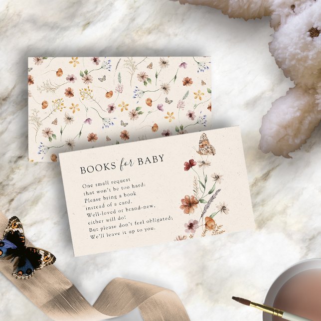 Carte D'accompagnement Livres floraux pour le Baby shower (Floral Books for Baby Shower Enclosure Card with Butterfly by Painted Paperie
)