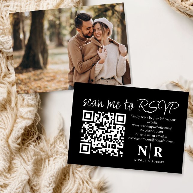 Carte D'accompagnement Mariage Monogramme QR Code RSVP Avec Élégant Photo (Créateur téléchargé)
