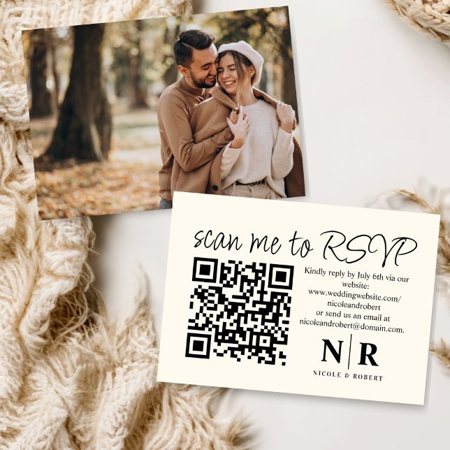 Carte D'accompagnement Mariage Monogramme QR Code RSVP Avec Élégant Photo (Créateur téléchargé)