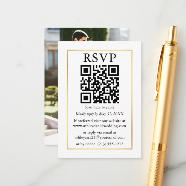 Carte D'accompagnement Mariage photo QR minimaliste Gold Frame RSVP (Devant/Arrière en situation)