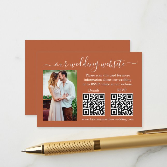 Carte D'accompagnement Mariage RSVP Détails Photo 2 QR Terracotta (Devant/Arrière en situation)