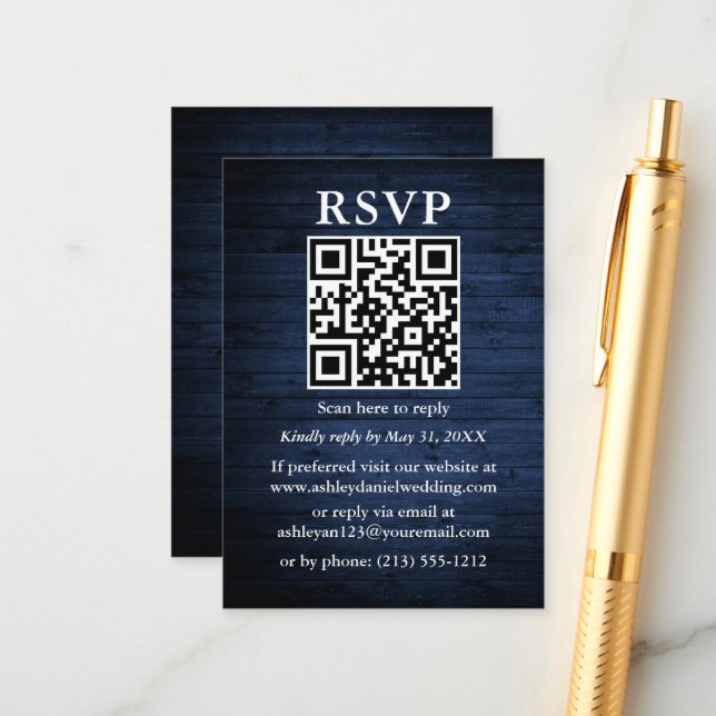 Carte D'accompagnement Mariage RSVP en bois bleu rustique QR (Devant/Arrière en situation)
