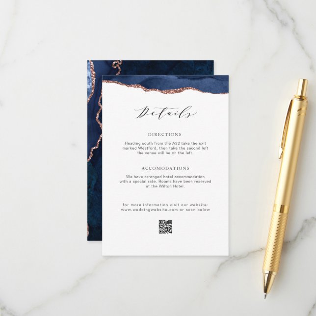 Carte D'accompagnement marine et rose or agate détails du mariage (Devant/Arrière en situation)