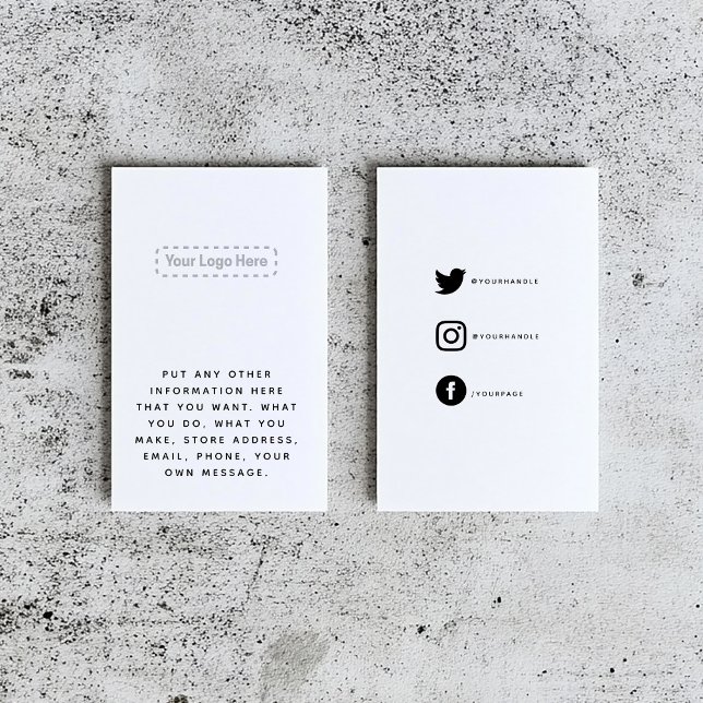Carte D'accompagnement Noir et blanc votre logo liens sociaux (Simple white insert card with space for your logo and message and social media details)