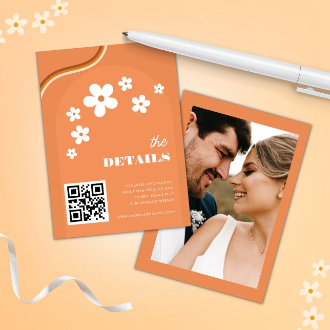 Carte D'accompagnement Orange Retro Daisy Boho QR Code Détails du Mariage (Créateur téléchargé)