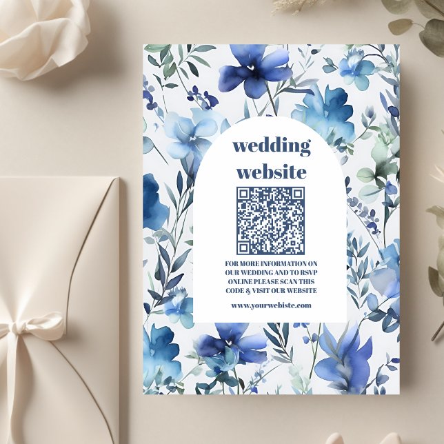 Carte D'accompagnement qr code Blue Watercolor Fleur sauvage Mariage (Créateur téléchargé)