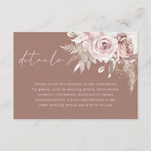 Carte D'accompagnement Roses Florales Fardées Détails De Mariage En Argil