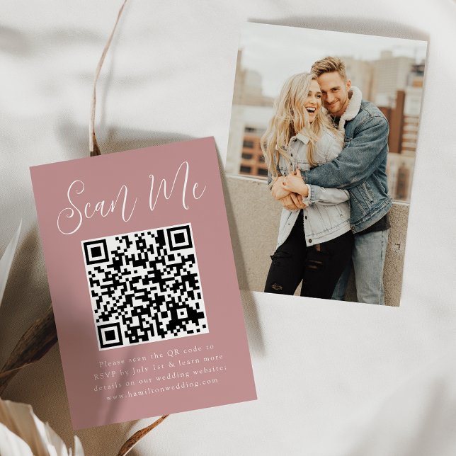 Carte D'accompagnement Script simple Dusty Rose QR Code Mariage RSVP (Créateur téléchargé)