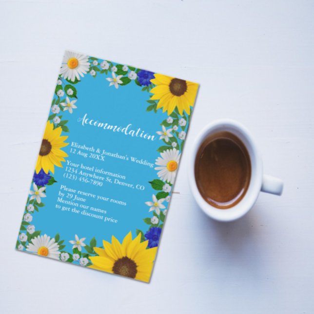 Carte D'accompagnement Summer Sky Blue Floral Mariage Hébergement (Créateur téléchargé)