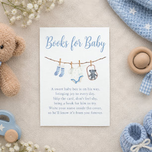 Carte D'accompagnement Vêtements de bébé garçon Livres pour bébé sur une