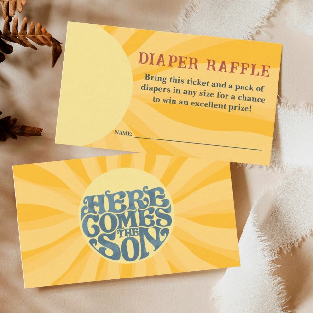 Carte D'accompagnement Voici le Son Retro Diaper Raffle (Here Comes the Son retro baby shower diaper raffle features fun sun shape typography with rays.)