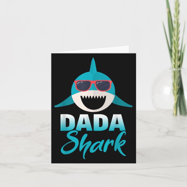 Carte Dada Shark Portant un Cool Sungles Papa (Devant)
