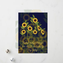 Carte d'affirmation de naissance avec fleurs