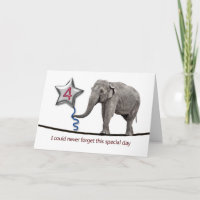 Carte d'anniversaire 4e avec l'éléphant à corde
