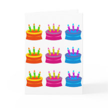 Carte d'anniversaire avec des gâteaux