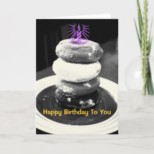 Carte d'anniversaire de la pile de Donut