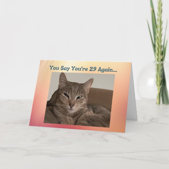 Carte d'anniversaire drôle avec chat sceptique (Devant)