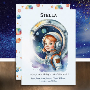 Carte d'anniversaire Fille astronaute dans une fus