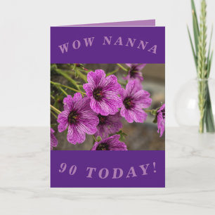 Carte d'anniversaire florale pourpre 90e anniversa