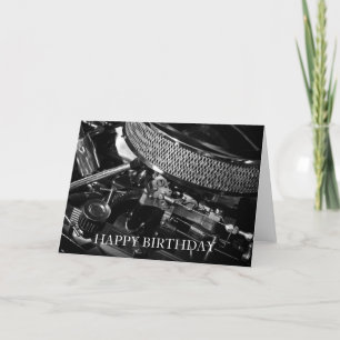 Carte d'anniversaire joyeuse du moteur de voiture
