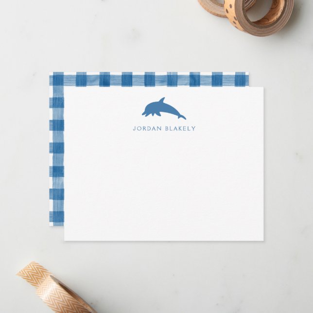 Carte De Correspondance Baby Note Card, Blue Dolphin Gingham Flat Card (Devant/Arrière en situation)